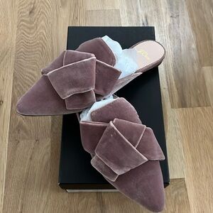 J Crew Velvet Slide
